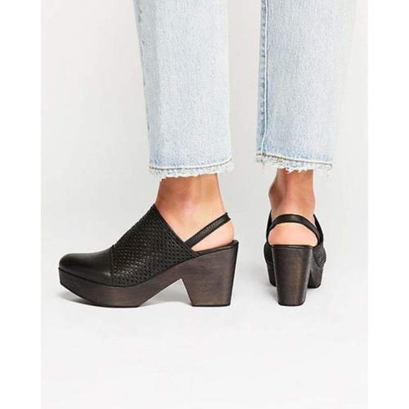 free people logan clog